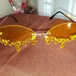 Teardrop Shades